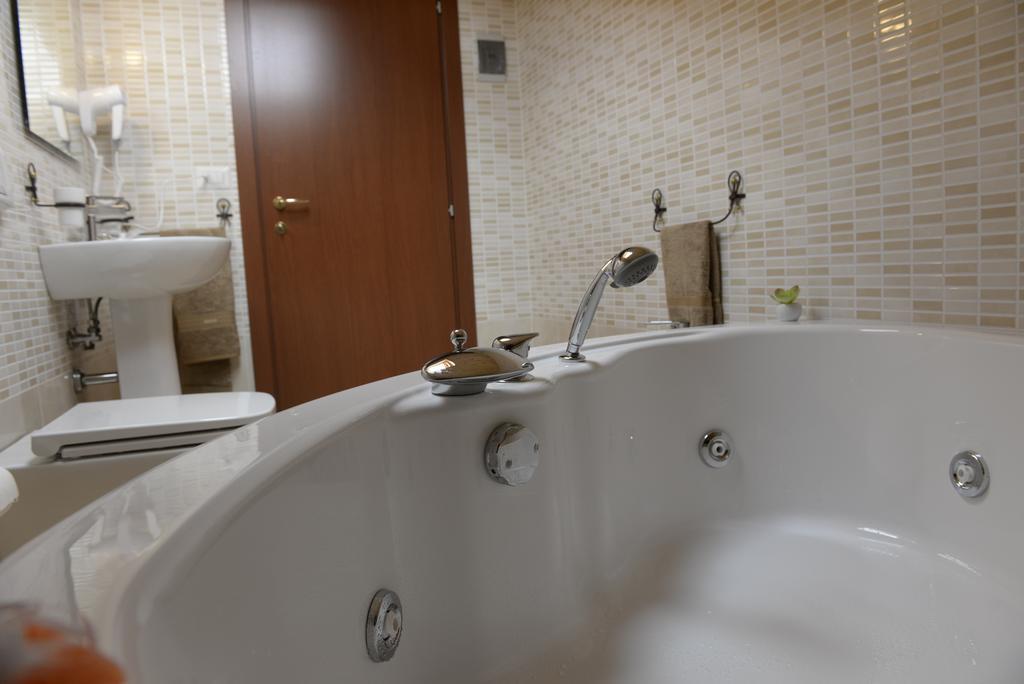B&B San Leonardo มาสคาลิ ภายนอก รูปภาพ